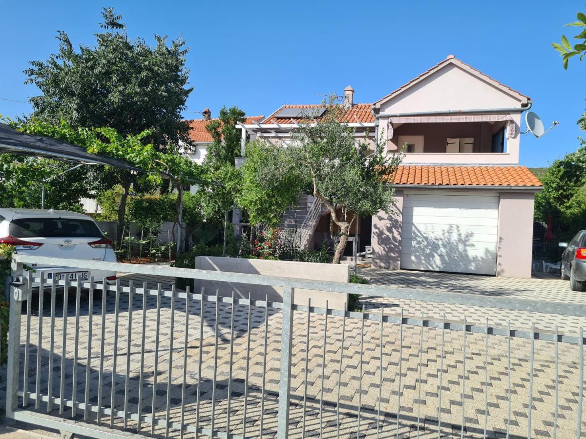 Romeo Appartement Sukošan Buitenkant foto