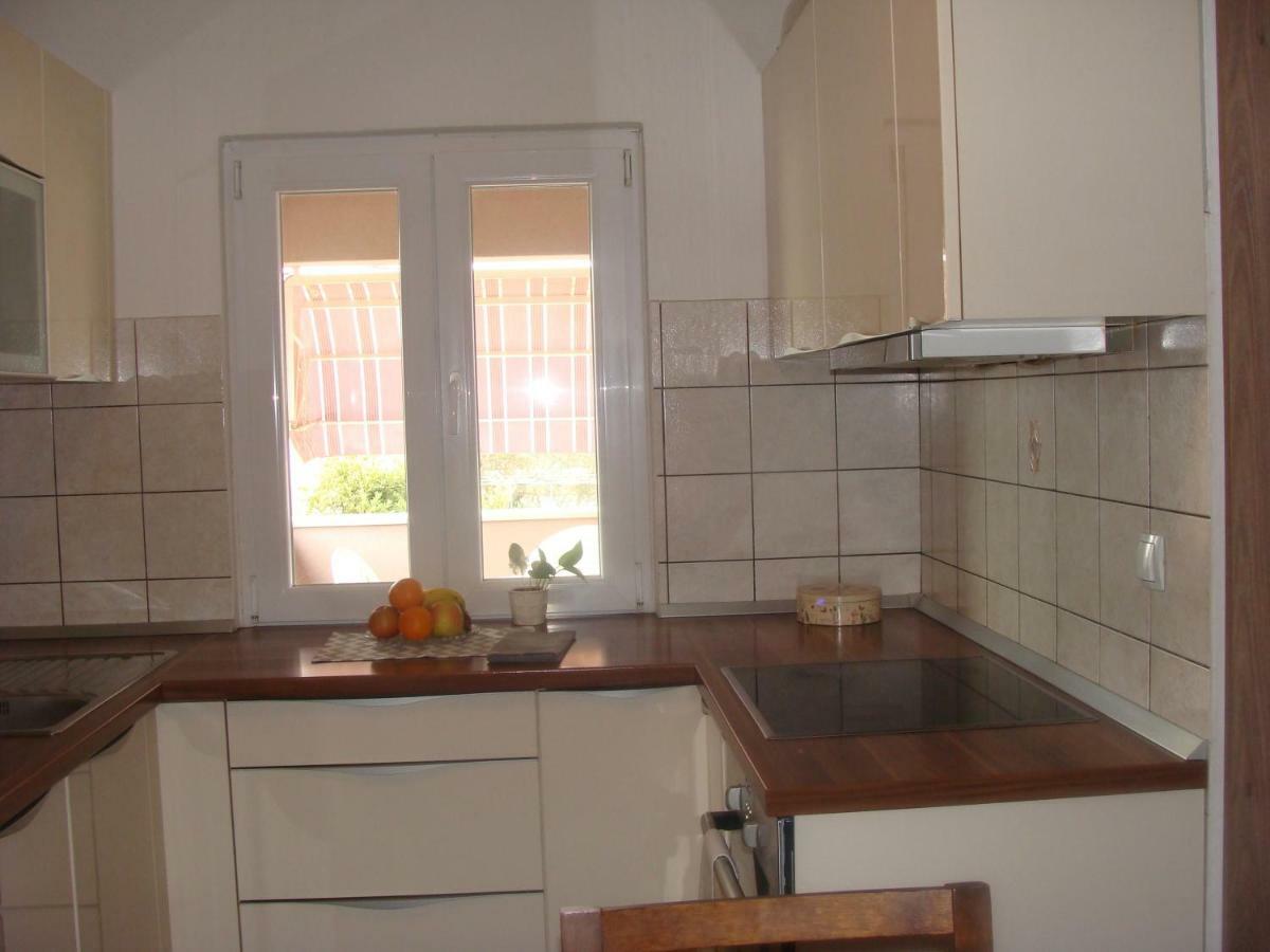 Romeo Appartement Sukošan Buitenkant foto