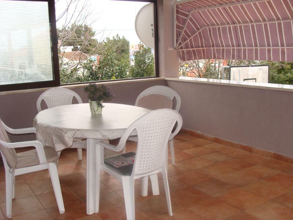 Romeo Appartement Sukošan Buitenkant foto